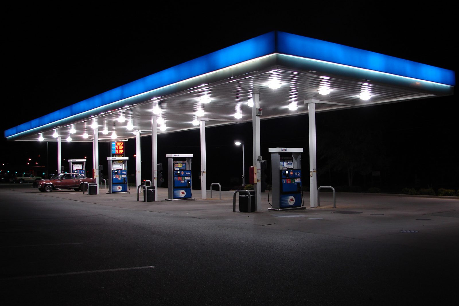 Images with Gas Station Pumps at