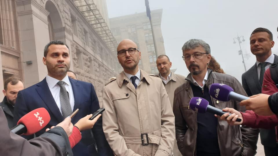 Нардеп Ткаченко объявил о создании оппозиции к Кличко