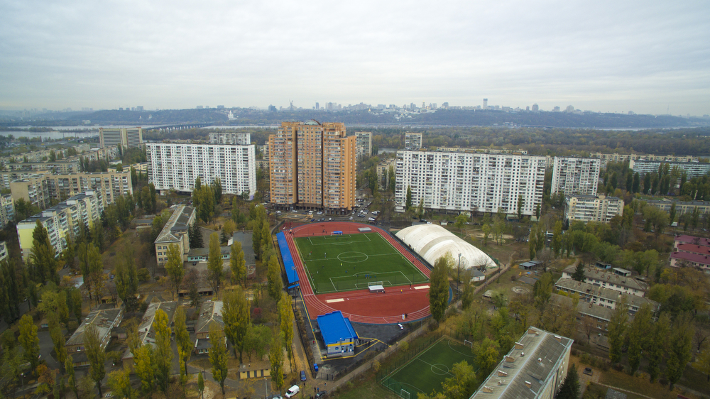 На Русановке отремонтировали заброшенный стадион: как он выглядит