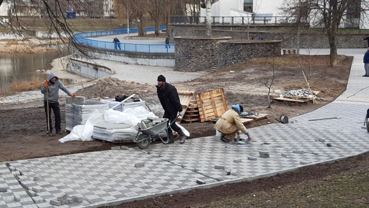 В столице начнут расчищать водоемы